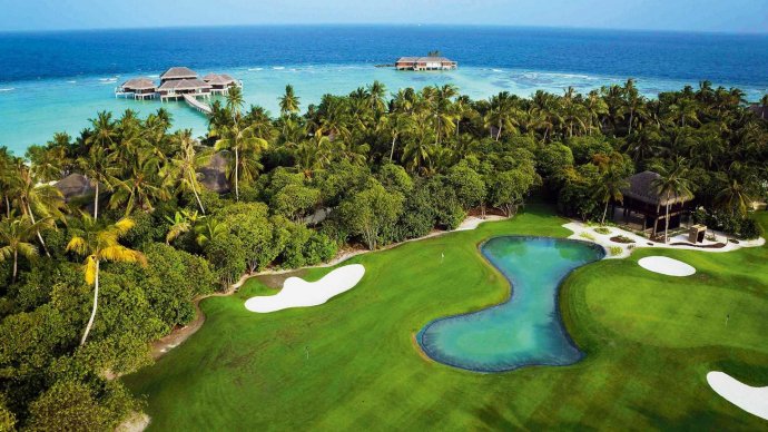 Velaa Private Island - Golf
